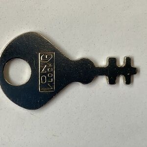Long Lock Skeleton Key for Early American Steamer Trunk